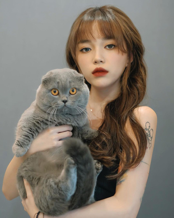 Linh Ngọc Đàm khiến dân mạng 'ngã ngửa' khi 'bóc' giá 'dàn boss' cực xinh xắn