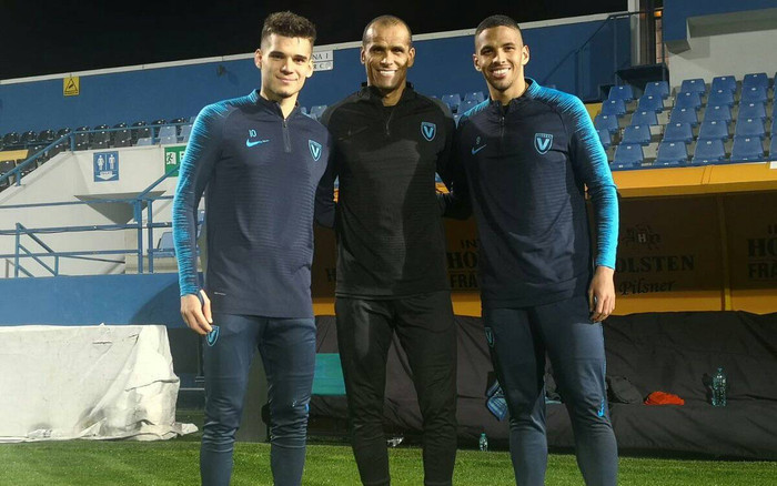 Báo Thái: 'TPHCM hỏi mua con trai Rivaldo' Ảnh 2