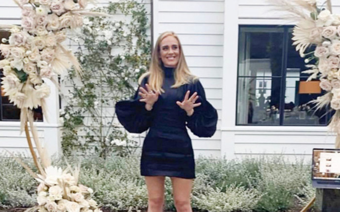 Đăng ảnh mừng sinh nhật, Adele liền gây bão mạng xã hội vì quá đẹp và thon thả Ảnh 2