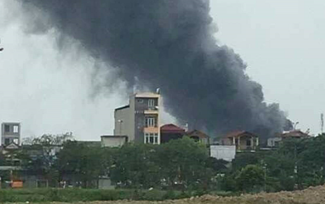 Đã xác định danh tính 3 người tử vong sau vụ cháy lớn ở Khu công nghiệp Phú Thị Ảnh 2