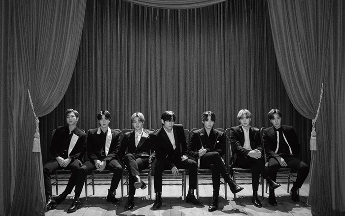 'Thừa thắng xông lên' BTS tiếp tục phát hành album tiếng Nhật, có gì đặc biệt ở 'phát pháo' này? Ảnh 2