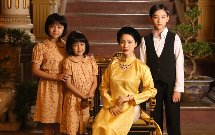 Teaser MV 'Không thể cùng nhau suốt kiếp': Trông như phim điện ảnh, hé lộ 2 câu song ca của Hoà Minzy và Mr. Siro Ảnh 2