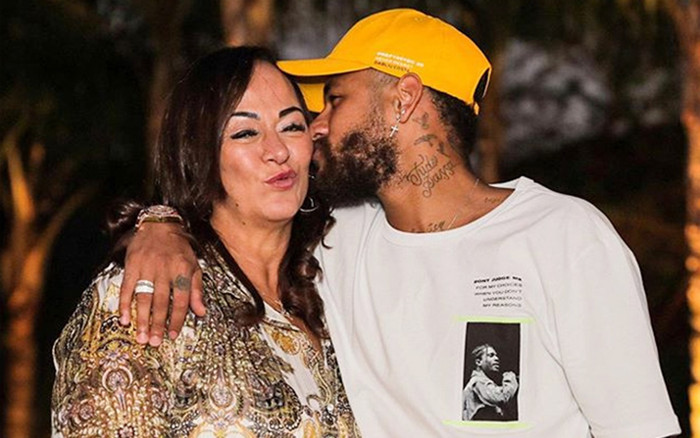 Beckham và loạt sao làng túc cầu mừng 'Ngày của Mẹ' Ảnh 2