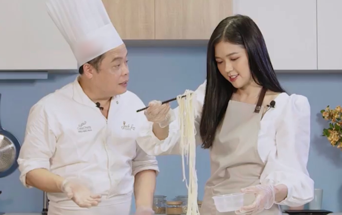 Suni Hạ Linh kể chuyện bỏ việc đi hát, Jack Lee chia sẻ kỷ niệm đặc biệt cùng giám khảo American Idol Ảnh 2