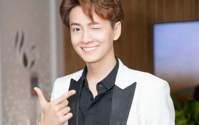 Ngô Kiến Huy sẽ trở lại với phim điện ảnh và MV đầu tư hơn 'Truyền thái y' ngay trong 2020 Ảnh 2