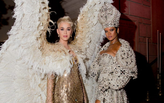 'Bật mí' những chuyện hài hước của sao Hollywood trong hậu trường Met Gala Ảnh 2