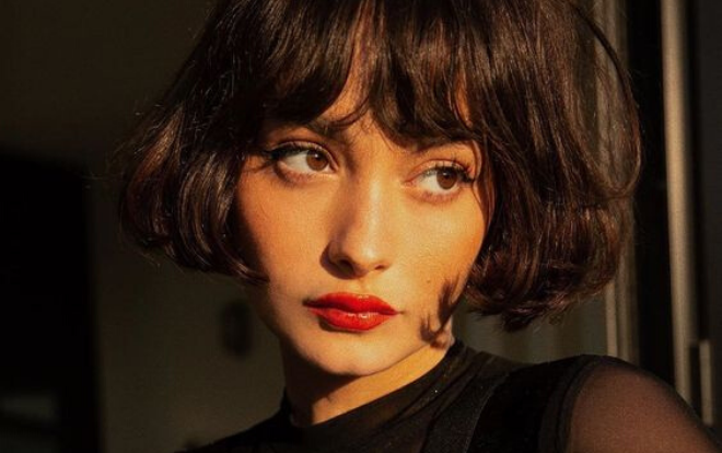 Đổi gió phong cách make up nhẹ nhàng Kpop sang style kim loại sang chảnh Ảnh 2