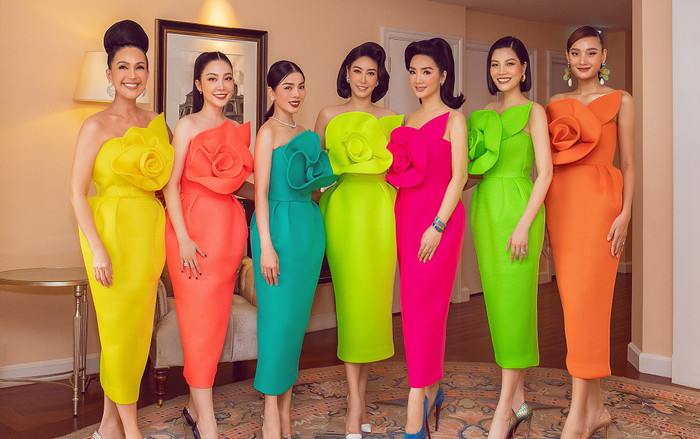 Hoa hậu Hà Kiều Anh ăn diện lộng lẫy đón tuổi mới bên dàn mỹ nhân số 1 Việt Nam Ảnh 2