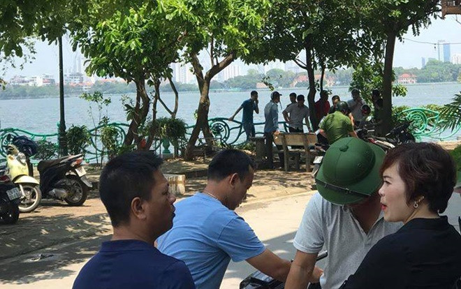 Phát hiện thi thể nam thanh niên nổi trên mặt nước ở hồ Tây Ảnh 2