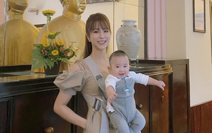 Khoe ảnh chơi cùng các con, Diệp Lâm Anh được khen càng đẻ càng đẹp Ảnh 2