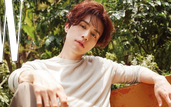 'Thần chết' Lee Dong Wook đẹp trời ngời ngời trên tạp chí W mà vẫn khiêm tốn nói 'Goblin' là bộ phim của Gong Yoo Ảnh 2