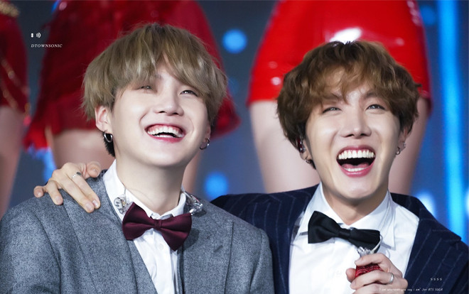 J-Hope (BTS) gây chú ý với món quà chu đáo ủng hộ người anh em Suga ra mắt mixtape solo mới Ảnh 2