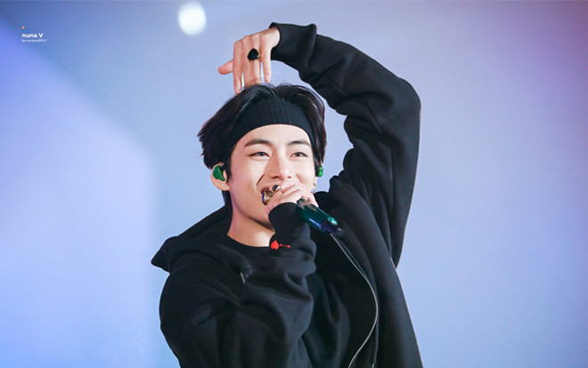 Vượt qua PSY, V (BTS) góp mặt trong danh sách nghệ sĩ solo Kpop đạt #1 iTunes nhiều quốc gia nhất với OST 'Sweet Night' Ảnh 2