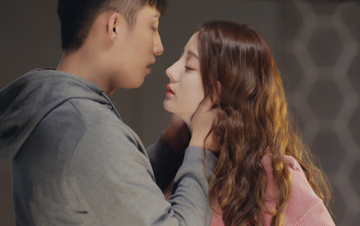 Tập 7 'Hạnh phúc trong tầm tay': Nụ hôn đầu…? Ảnh 2