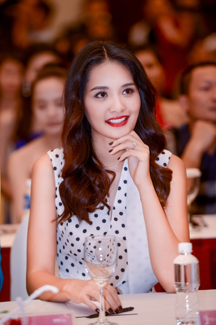 10 Hoa hậu Việt Nam chiếm spotlight cực mạnh: 'Nữ hoàng giải phụ' gọi tên Phương Khánh - Minh Tú - Kiều Loan Ảnh 21