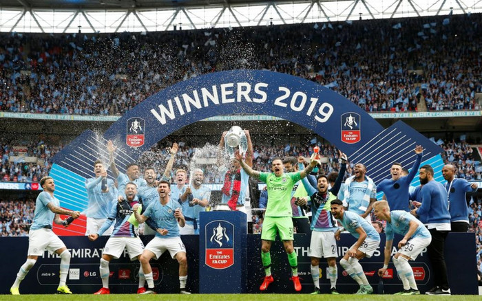 Bóng đá Anh xuất hiện trận đấu đặc biệt nhất châu Âu Ảnh 2