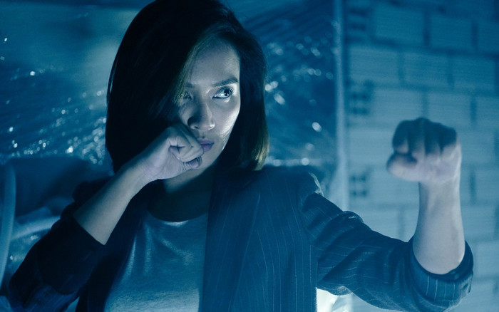 Ái Phương lột xác với hình tượng nữ trinh sát mạnh mẽ, quyến rũ trong 'Bằng chứng vô hình' Ảnh 2