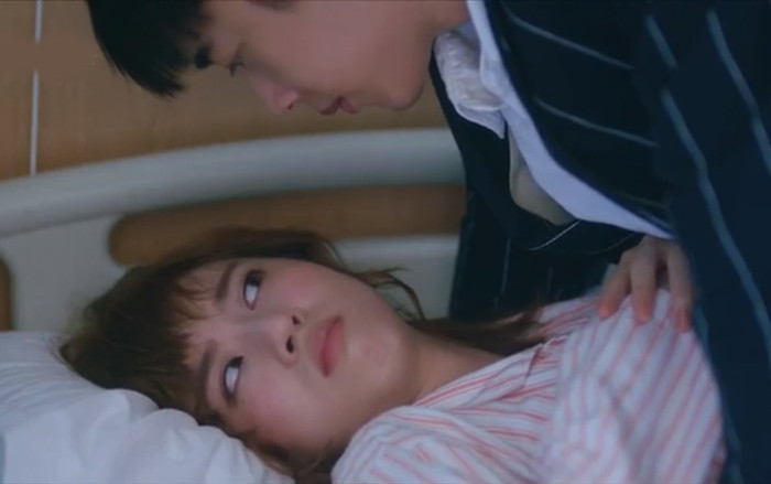 Tập 20 'Noãn Noãn, xin chỉ giáo nhiều hơn': Cưỡng hôn Khải Hinh ngay trong bệnh viện, đâu là cái kết cho Tịnh Khang? Ảnh 2