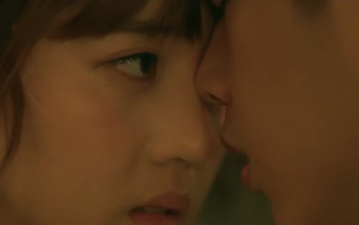 Tập 21 'Noãn Noãn, xin chỉ giáo nhiều hơn': Hàng loạt nụ hôn ngọt ngào chỉ trong một tập phim Ảnh 2