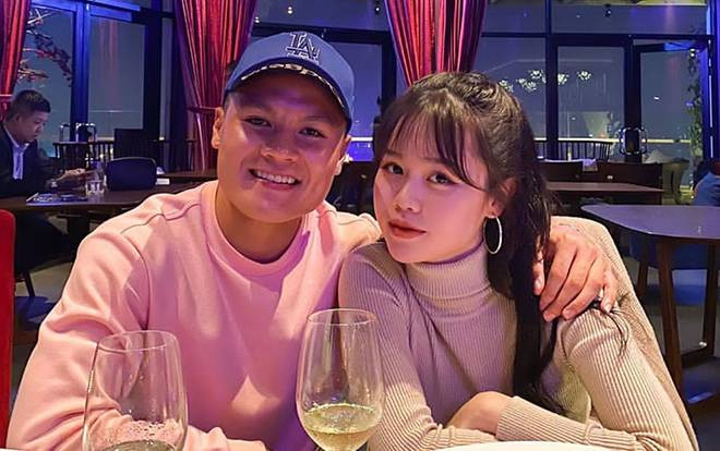 Fan 'thót tim' trước nghi vấn trục trặc tình cảm của Quang Hải và Huỳnh Anh Ảnh 2