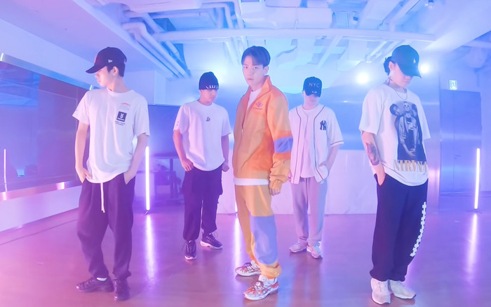 Baekhyun (EXO) quẩy hết mình trong dance practice của Candy Ảnh 2