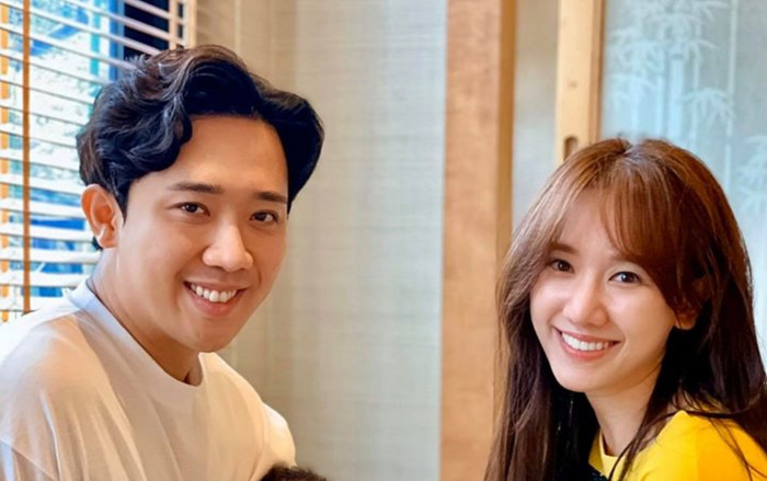 Trấn Thành - Hari Won mới đăng ký kết hôn sau gần 4 năm về chung nhà vì lí do này Ảnh 2