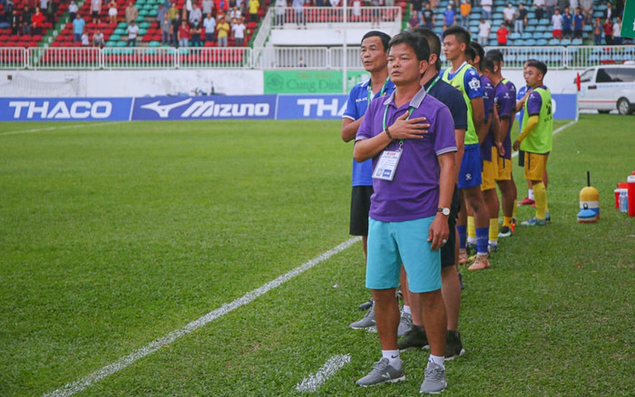 HLV Nam Định: 'HAGL thắng nhờ trọng tài' Ảnh 2