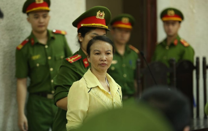 Hoãn phiên tòa xét xử phúc thẩm mẹ nữ sinh giao gà kêu oan Ảnh 2