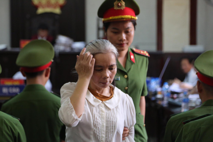 Bất ngờ hình ảnh tóc bạc của kẻ ‘bán linh hồn cho quỷ dữ’ trong vụ nữ sinh giao gà bị sát hại chấn động ở Điện Biên