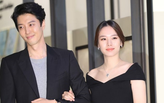 Lật lại lý do khiến Lee Dong Gun - Jo Yoon Hee ly hôn Ảnh 2