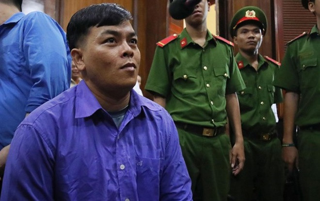 'Đại gia vàng giả' Phúc XO bị tuyên phạt 12 năm tù Ảnh 2