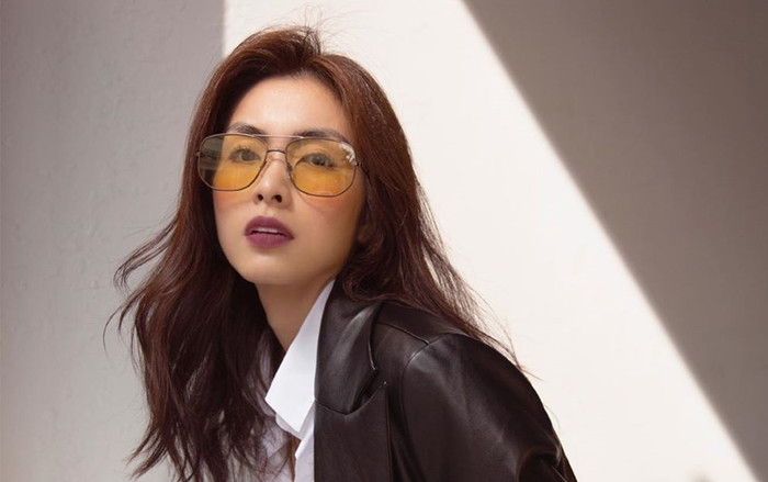 Có ai tò mò về nhan sắc đời thường của Hà Tăng khi bị 'quay lén' bên ngoài hay không? Ảnh 2