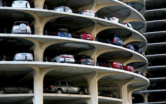 Những bãi đỗ xe ấn tượng nhất thế giới, riêng cái số 1 không khác gì trong phim Ảnh 2