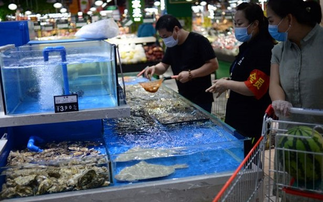 'Bệnh nhân số 0' trong dịch COVID-19 ở Bắc Kinh từng đến chợ hải sản Ảnh 2