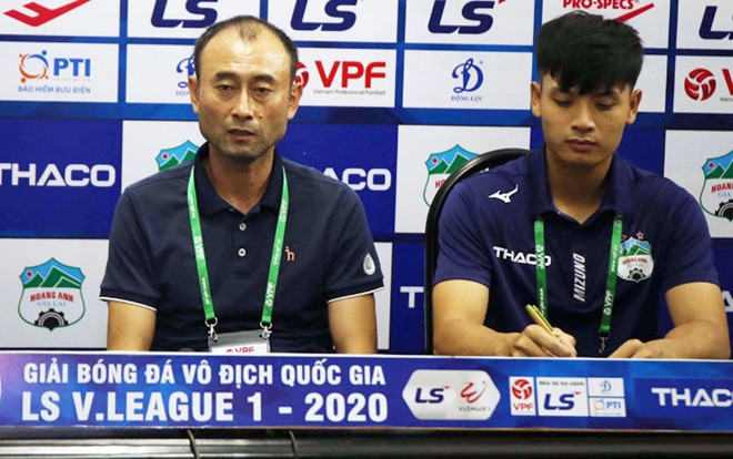 HLV HAGL có 'chê' cầu thủ Sài Gòn FC câu giờ, thiếu chuyên nghiệp? Ảnh 2