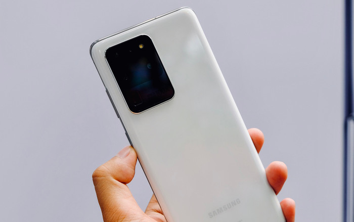 Cận cảnh Samsung Galaxy S20 Ultra màu trắng vừa lên kệ tại VN Ảnh 2