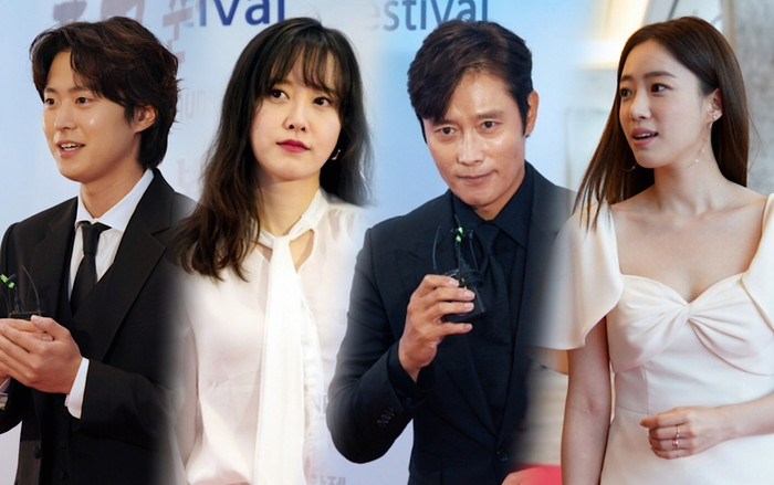 Thảm đỏ 'LHP Chunsa 2020': Goo Hye Sun đọ sắc Eunjung (T-ARA), Lee Byung Hun điển trai Ảnh 2