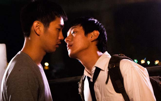 'Night Flight' - Từ mối tình đam mỹ đến cuộc sống học đường khắc nghiệt xứ Hàn Ảnh 2