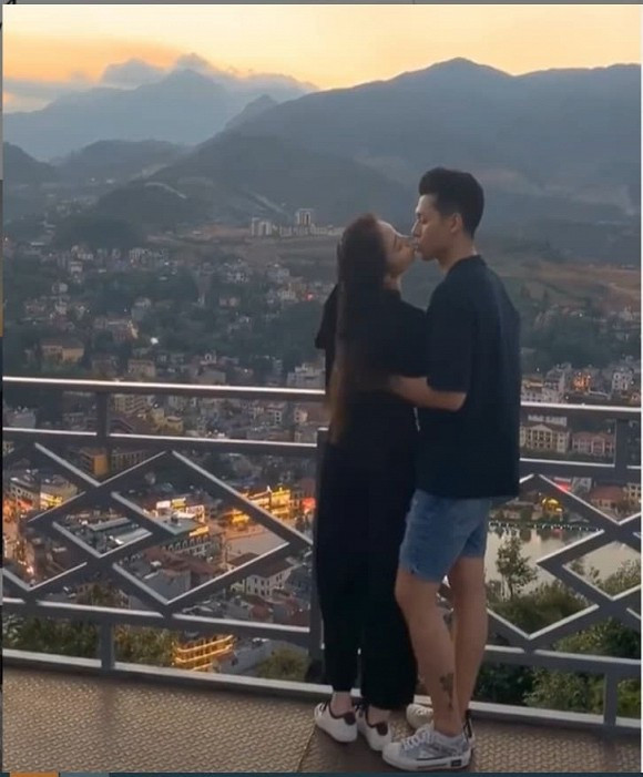 Thiếu gia Tuấn Hải lần đầu công khai hình ảnh bạn gái, nhìn qua góc nghiêng đã biết nhan sắc chẳng phải dạng vừa Ảnh 4