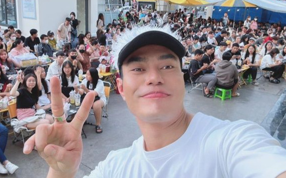 Lê Dương Bảo Lâm tiết lộ doanh thu khủng từ bán nước, con số tiền tỷ gây choáng? Ảnh 2