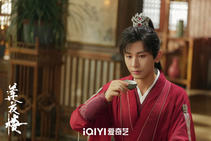 Thành Nghị vượt mặt Dương Tử, Triệu Lệ Dĩnh nhưng lại thua 'chị gái' Bạch Lộc Ảnh 2