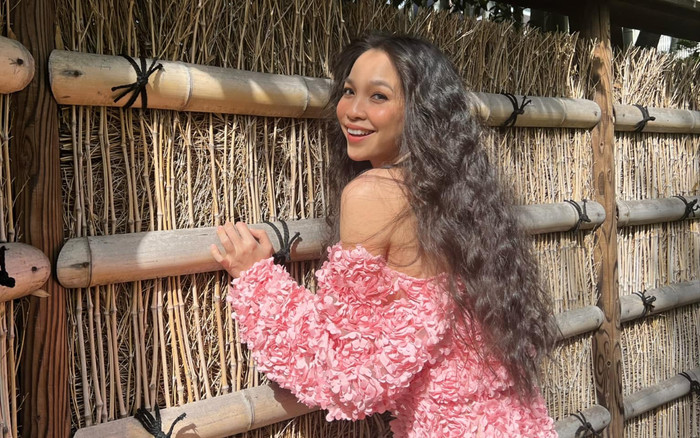 Hiền Thục gây thương nhớ với nhan sắc như gái đôi mươi, thời gian bỏ quên chị rồi Ảnh 2