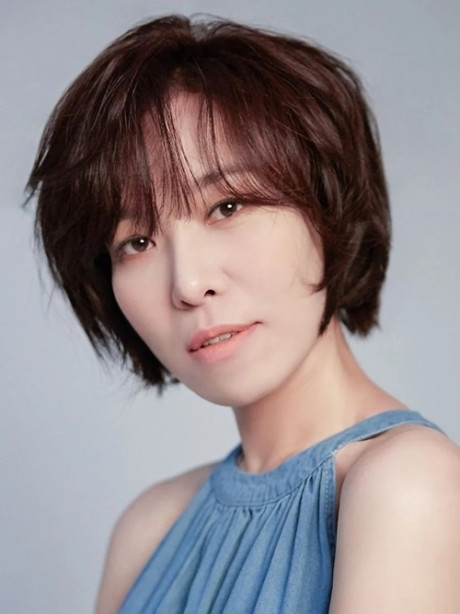 Chồng sắp cưới của nữ diễn viên Hạ cánh nơi anh là một doanh nhân và trẻ tuổi hơn người đẹp