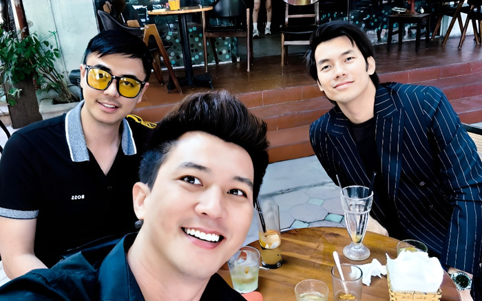 Nhan Phúc Vinh tái ngộ dàn cast Anh Có Phải Đàn Ông Không, phim sẽ có phần 2? Ảnh 2