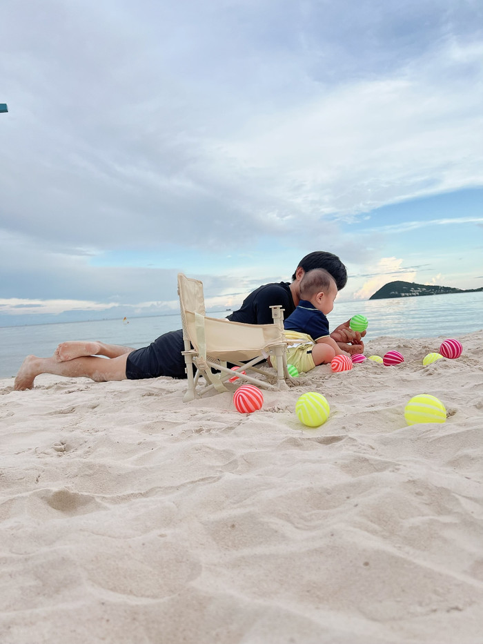 Gia đình Quý Bình vừa có chuyến du lịch nghỉ dưỡng.