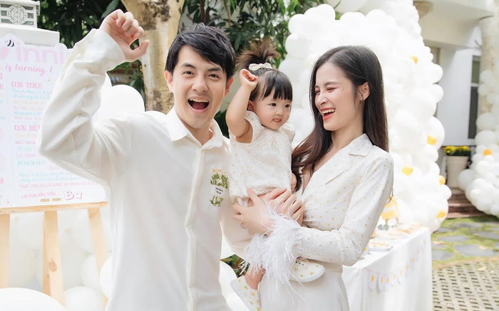 Đông Nhi có 'tin vui' đúng dịp sinh nhật, danh tính người 'góp công' gây bất ngờ Ảnh 2