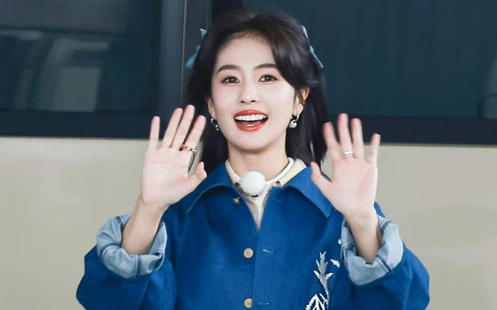 Bạch Lộc được lợi sau khi đàn chị đình đám bị phong sát Ảnh 2