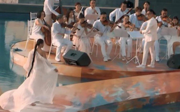 Khoảnh khắc hiếm hoi chồng nhạc trưởng và Thanh Hằng đứng chung sân khấu Ảnh 2