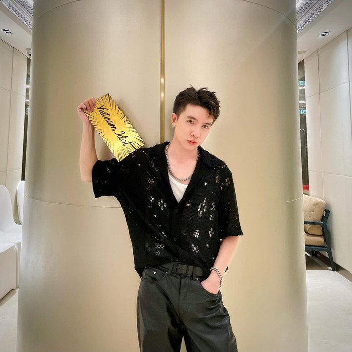 Tấm vé vàng tại vòng Audition của Vietnam Idol đã mang Xuân Định K.Y đến gần hơn với người hâm mộ. 