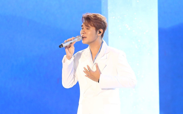 Được nhận xét 'trùm ballad' trong đêm bán kết Vietnam Idol, Lâm Phúc nói gì? Ảnh 2
